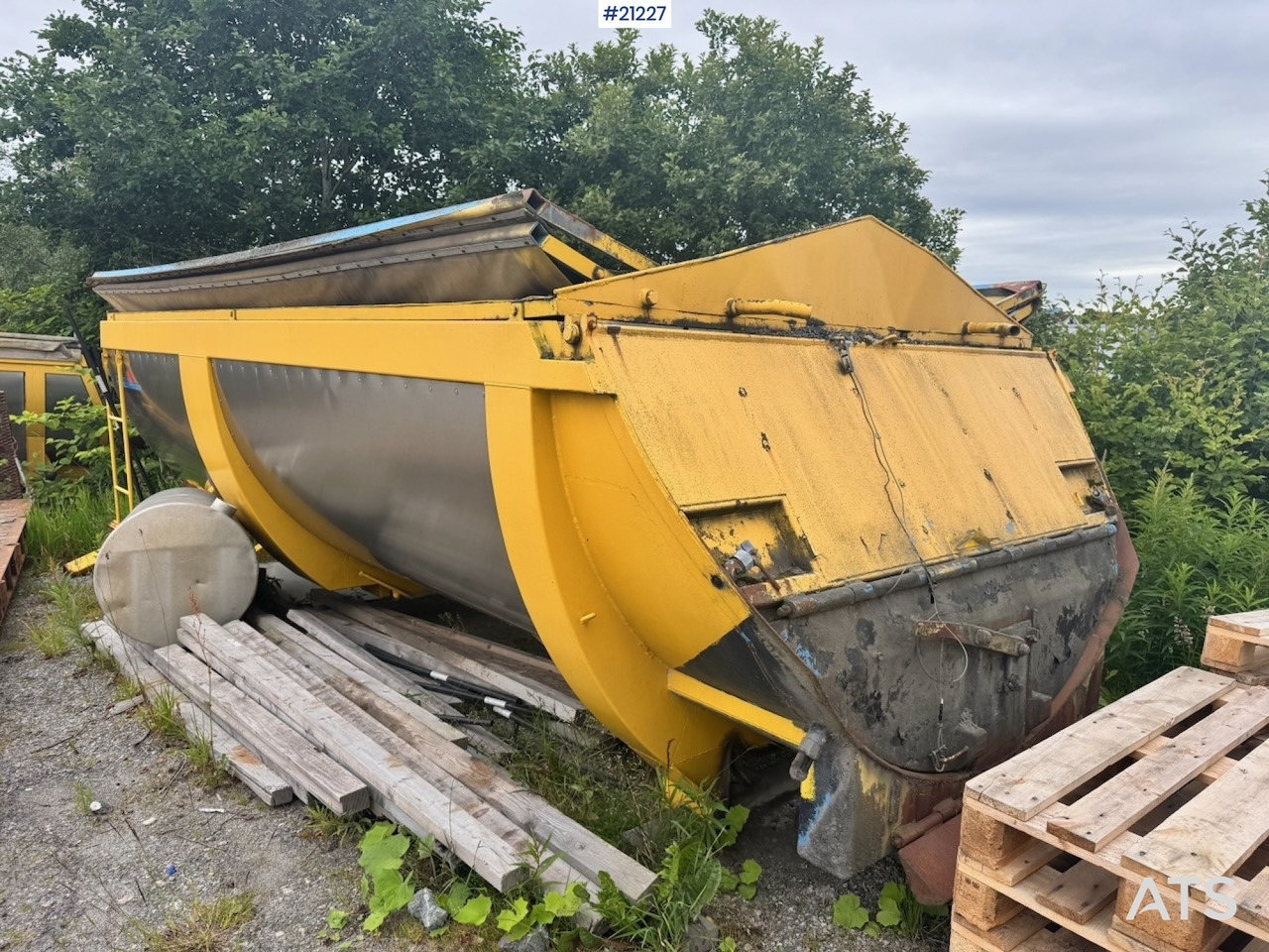 Steinsland Asfaltbalje - Výmenná nadstavba/ Kontajner, Rozstrekovač živice: obrázok 2 Steinsland Asfaltbalje - Výmenná nadstavba/ Kontajner, Rozstrekovač živice: obrázok 2