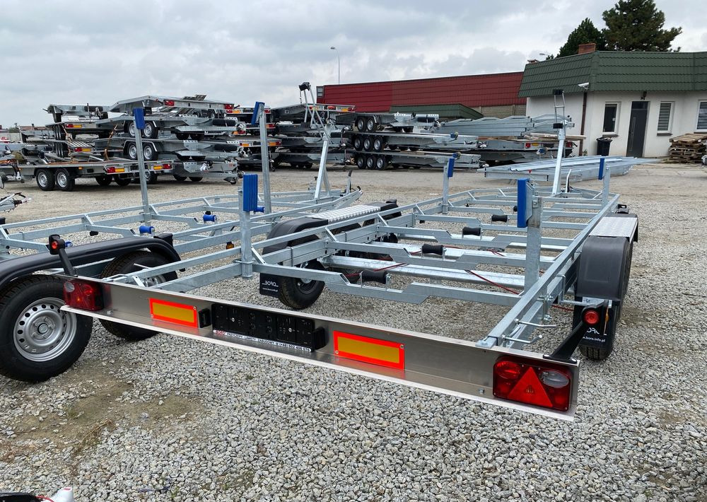 Boro Przyczepa PODŁODZIOWA 7,80M! - Lodný príves: obrázok 3 Boro Przyczepa PODŁODZIOWA 7,80M! - Lodný príves: obrázok 3