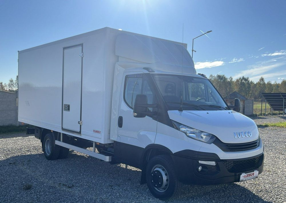Iveco Daily - Dodávka skriňová nadstavba: obrázok 4 Iveco Daily - Dodávka skriňová nadstavba: obrázok 4