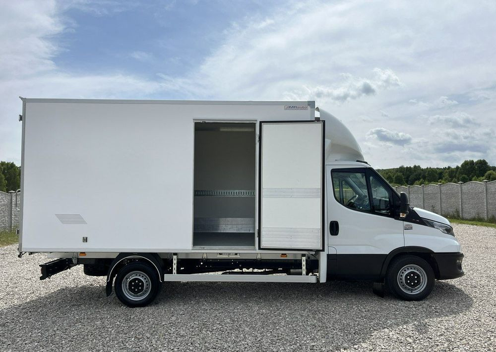 Iveco Daily - Chladiarenská dodávka: obrázok 5 Iveco Daily - Chladiarenská dodávka: obrázok 5