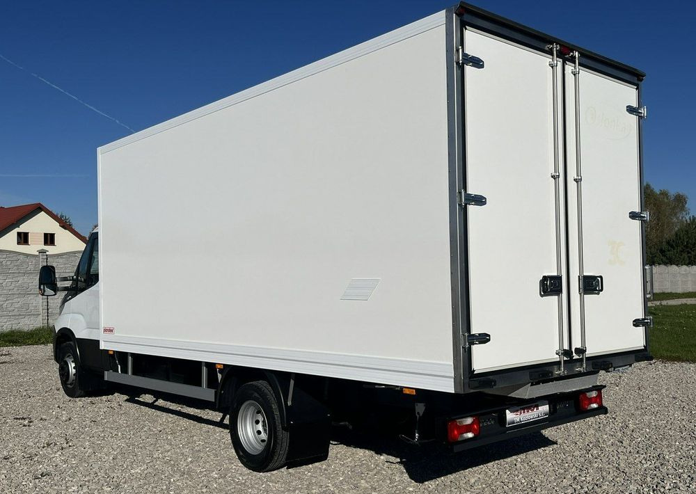 Iveco Daily - Dodávka skriňová nadstavba: obrázok 4 Iveco Daily - Dodávka skriňová nadstavba: obrázok 4