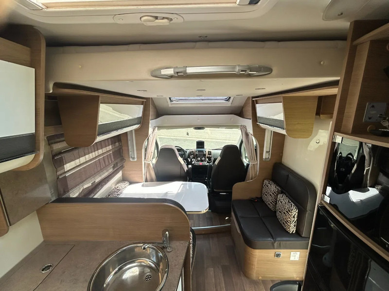 Elnagh T-LOFT 591 591 T-Loft 130 Multijet 4 mpersoons - Polointegrované obytné auto: obrázok 5 Elnagh T-LOFT 591 591 T-Loft 130 Multijet 4 mpersoons - Polointegrované obytné auto: obrázok 5