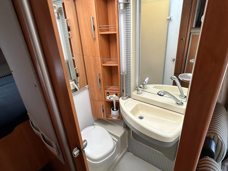 Integrované obytné auto Fiat B644 6 personen HYMER de mooiste van Nederland: obrázok 11