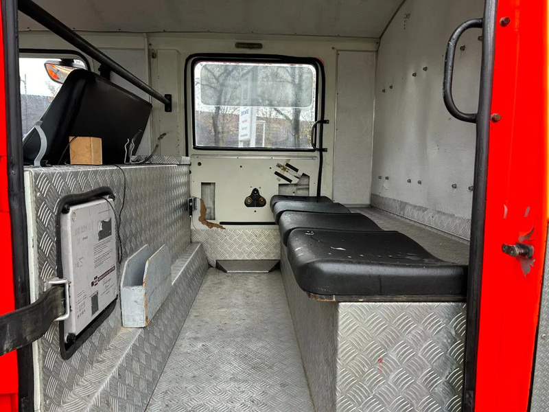 Leasing Renault Midliner S150 Turbo Crewcab Brandweer /Feuerwehr / FireTruck Renault Midliner S150 Turbo Crewcab Brandweer /Feuerwehr / FireTruck: obrázok 19 Leasing Renault Midliner S150 Turbo Crewcab Brandweer /Feuerwehr / FireTruck Renault Midliner S150 Turbo Crewcab Brandweer /Feuerwehr / FireTruck: obrázok 19