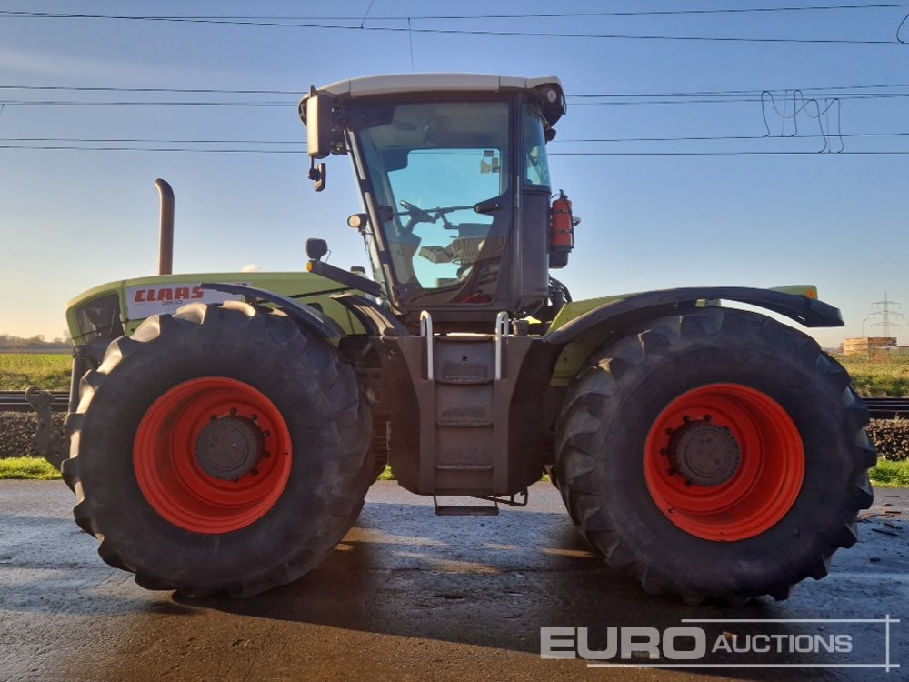 2008 Claas Xerion 3800 - Traktor: obrázok 2 2008 Claas Xerion 3800 - Traktor: obrázok 2
