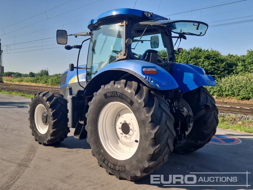 2011 New Holland T6080 - Traktor: obrázok 3 2011 New Holland T6080 - Traktor: obrázok 3