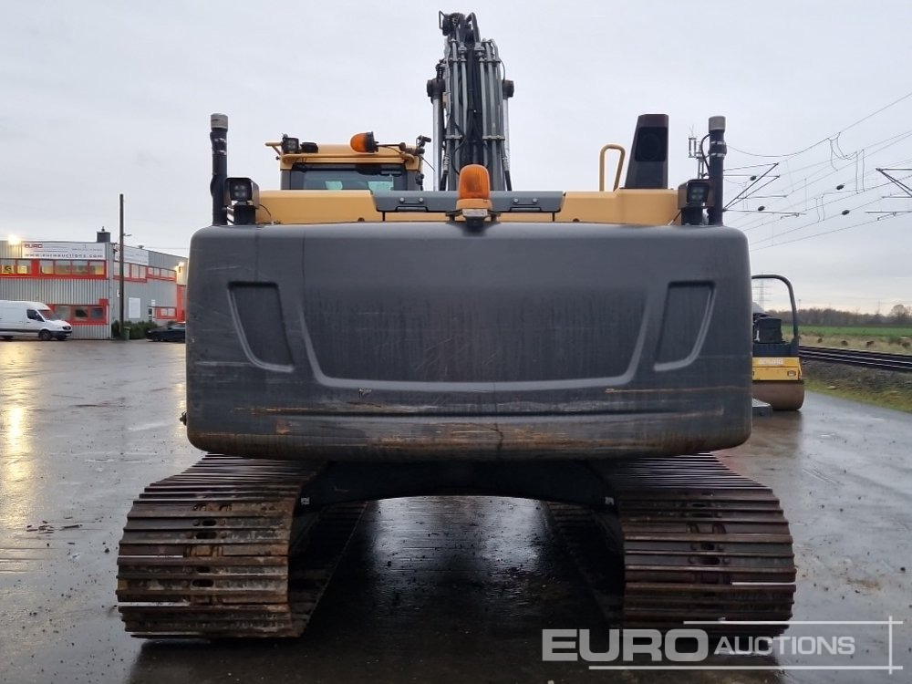 2013 Volvo EC220DL - Pásové rýpadlo: obrázok 4 2013 Volvo EC220DL - Pásové rýpadlo: obrázok 4