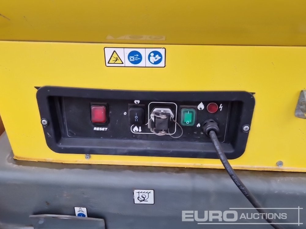Stavebné zariadenia 2016 Wacker Neuson HI 120 Space Heater with 2-Way Distributor and Heating Hoses: obrázok 10 Stavebné zariadenia 2016 Wacker Neuson HI 120 Space Heater with 2-Way Distributor and Heating Hoses: obrázok 10