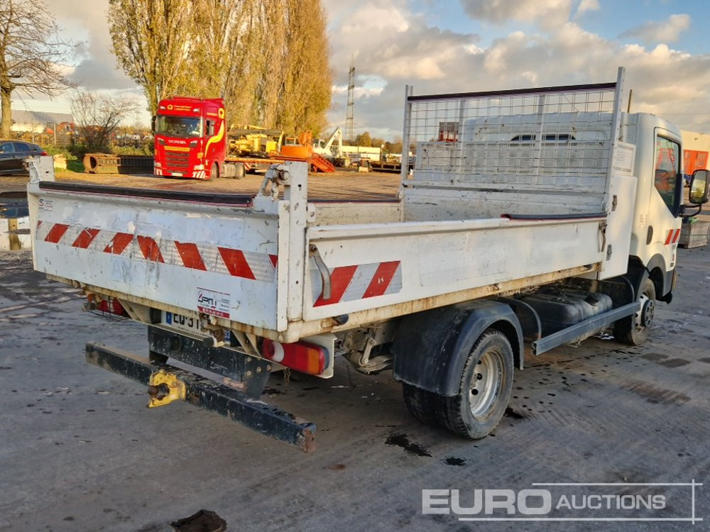 2017 Nissan NT400 - Dodávka sklápač: obrázok 5 2017 Nissan NT400 - Dodávka sklápač: obrázok 5