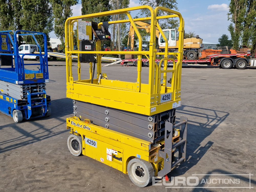 2019 CMD 1930-ED Electric Scissor Lift - Pracovná plošina: obrázok 3 2019 CMD 1930-ED Electric Scissor Lift - Pracovná plošina: obrázok 3