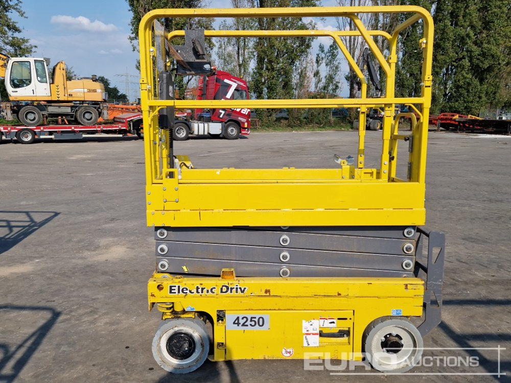 2019 CMD 1930-ED Electric Scissor Lift - Pracovná plošina: obrázok 2 2019 CMD 1930-ED Electric Scissor Lift - Pracovná plošina: obrázok 2