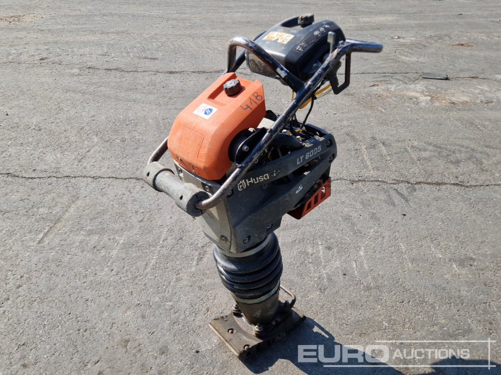2020 Husqvarna LT6005 - Asfaltovací stroj: obrázok 1 2020 Husqvarna LT6005 - Asfaltovací stroj: obrázok 1