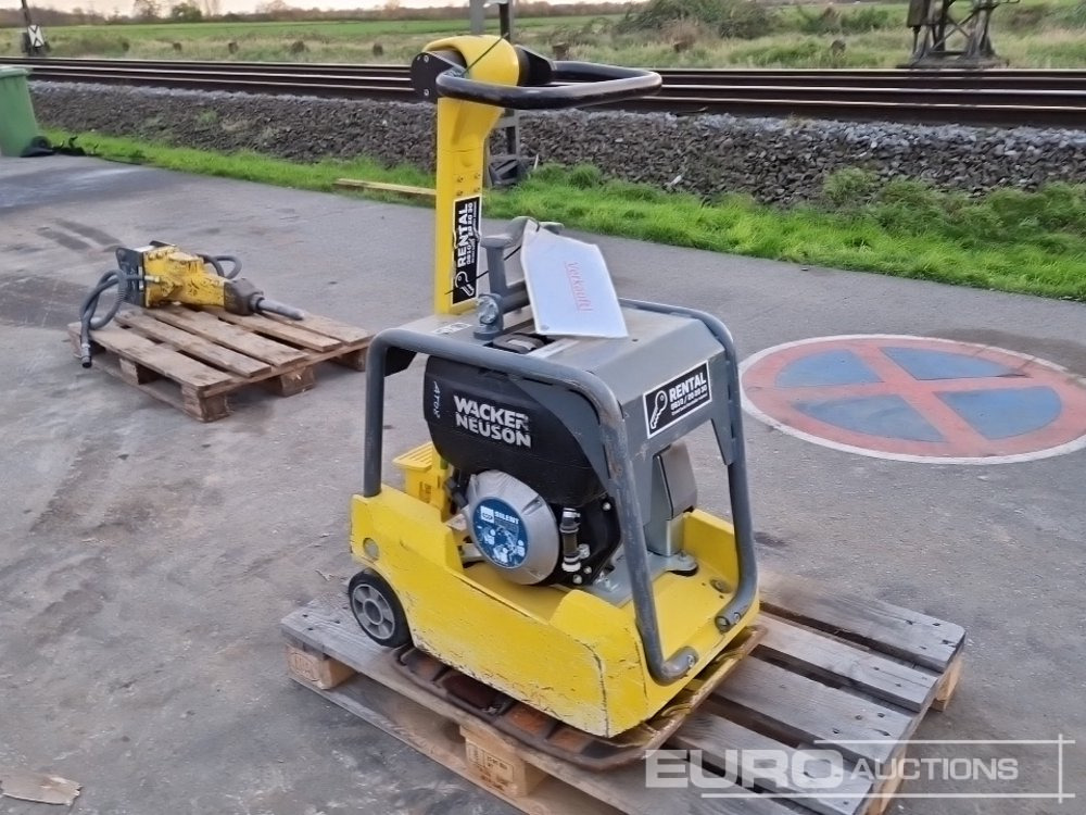 2021 Wacker Neuson DPU3750HTS - Asfaltovací stroj: obrázok 2 2021 Wacker Neuson DPU3750HTS - Asfaltovací stroj: obrázok 2