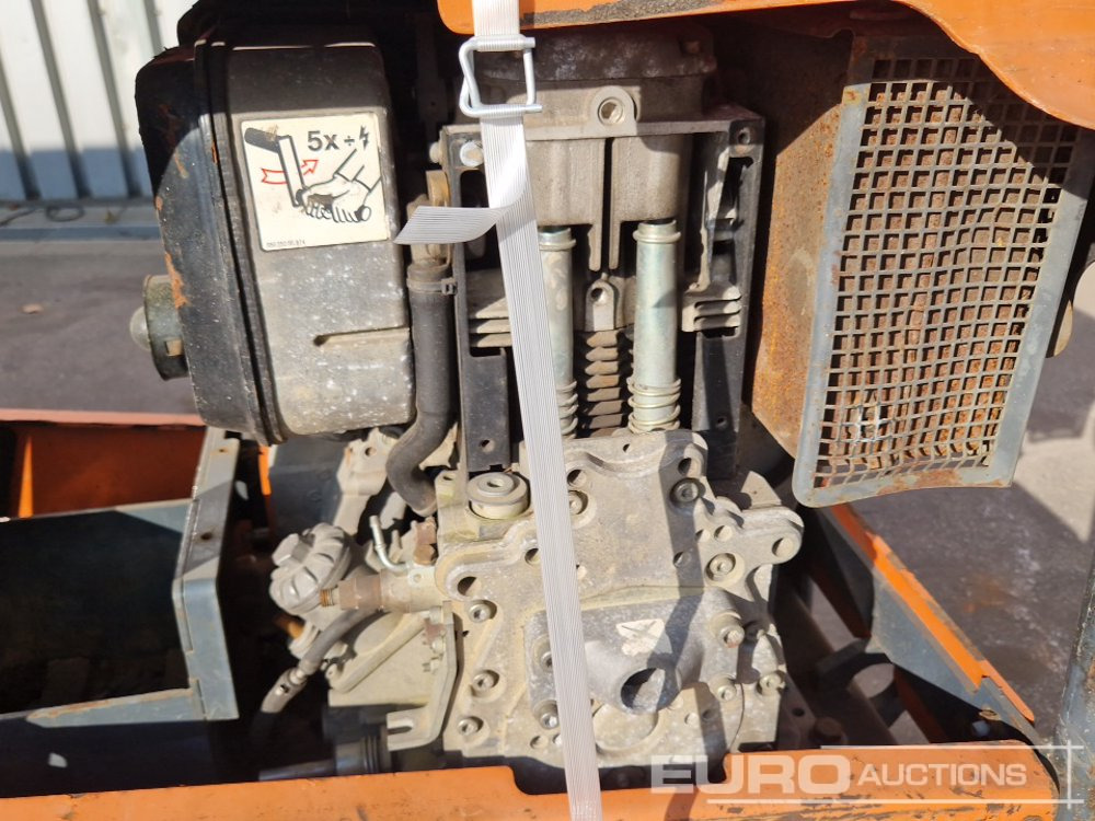 Belle RPC60/80 - Asfaltovací stroj: obrázok 5 Belle RPC60/80 - Asfaltovací stroj: obrázok 5