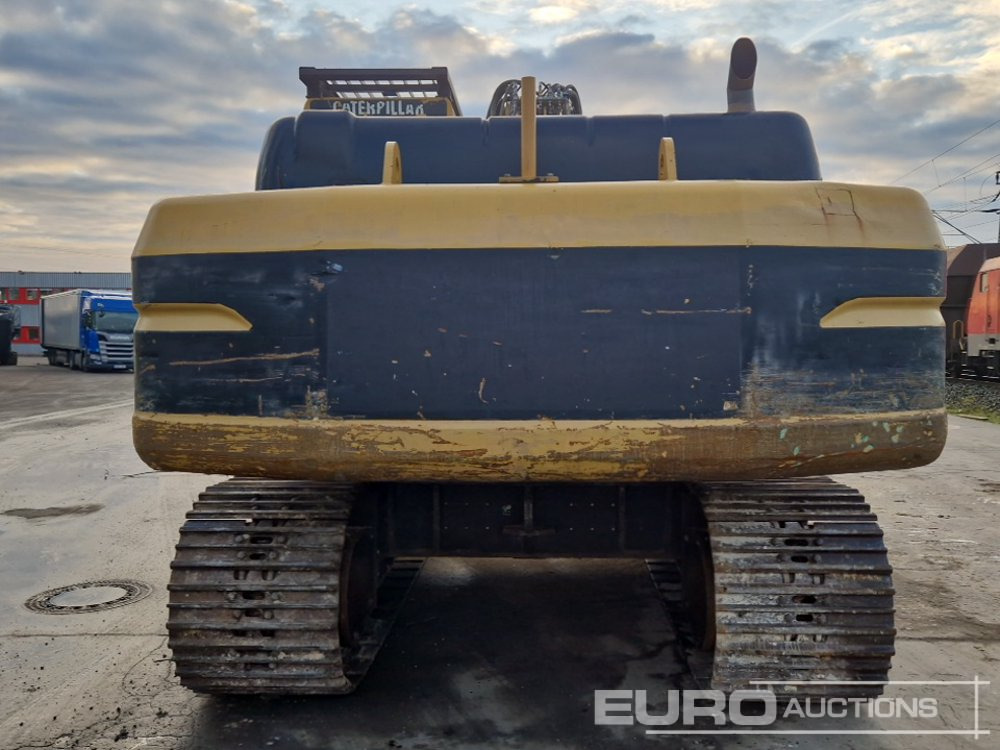 CAT 330BL - Pásové rýpadlo: obrázok 4 CAT 330BL - Pásové rýpadlo: obrázok 4