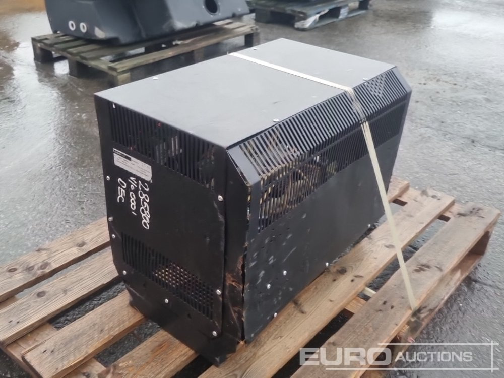 Charger to suit Electric Forklift - Stavebné zariadenia: obrázok 3 Charger to suit Electric Forklift - Stavebné zariadenia: obrázok 3