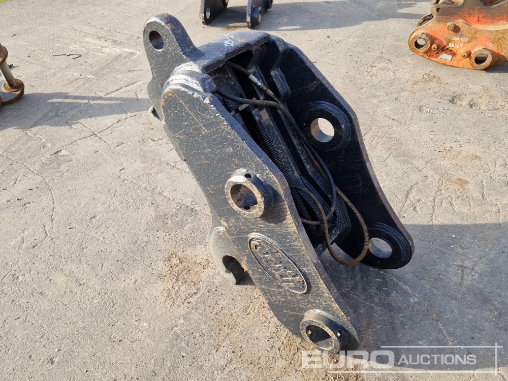 Geith Hydraulic Double Lock QH, Pin 100/100mm, to suit 40 Ton Excavator - Rýchloupínacia zariadenia: obrázok 2 Geith Hydraulic Double Lock QH, Pin 100/100mm, to suit 40 Ton Excavator - Rýchloupínacia zariadenia: obrázok 2