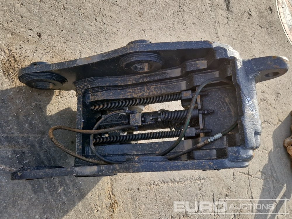 Geith Hydraulic Double Lock QH, Pin 100/100mm, to suit 40 Ton Excavator - Rýchloupínacia zariadenia: obrázok 5 Geith Hydraulic Double Lock QH, Pin 100/100mm, to suit 40 Ton Excavator - Rýchloupínacia zariadenia: obrázok 5
