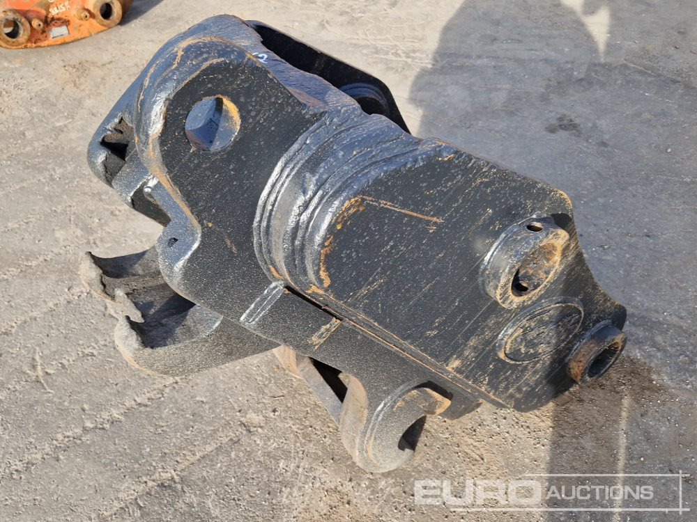 Geith Hydraulic Double Lock QH, Pin 100/100mm, to suit 40 Ton Excavator - Rýchloupínacia zariadenia: obrázok 1 Geith Hydraulic Double Lock QH, Pin 100/100mm, to suit 40 Ton Excavator - Rýchloupínacia zariadenia: obrázok 1