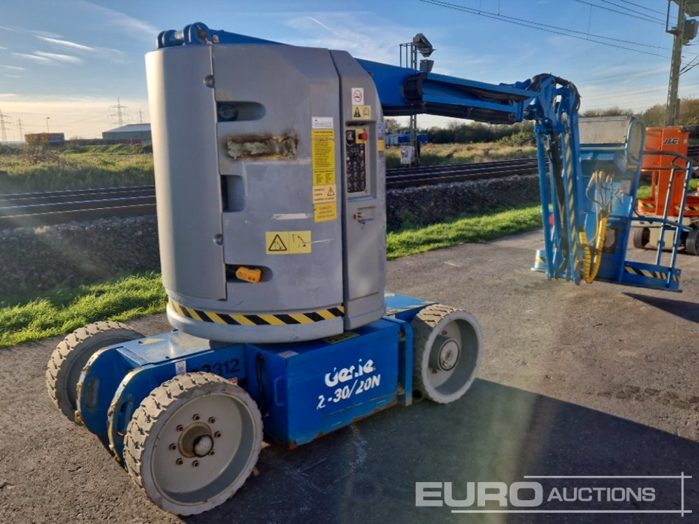 Genie Z-30/20N - Kĺbová pracovná plošina: obrázok 5 Genie Z-30/20N - Kĺbová pracovná plošina: obrázok 5