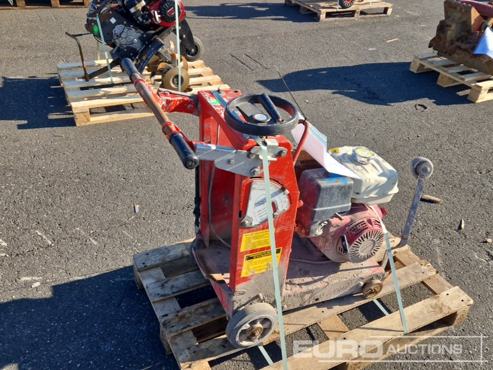 Husqvarna FS400LV - Asfaltovací stroj: obrázok 3 Husqvarna FS400LV - Asfaltovací stroj: obrázok 3