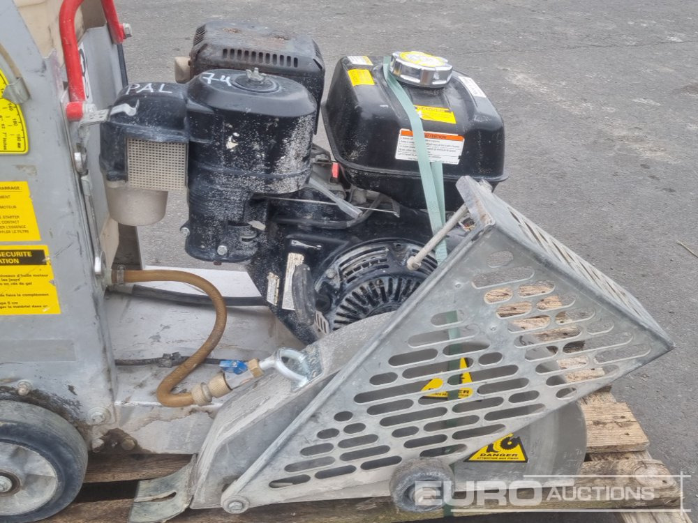 Husqvarna FS400LV - Asfaltovací stroj: obrázok 5 Husqvarna FS400LV - Asfaltovací stroj: obrázok 5