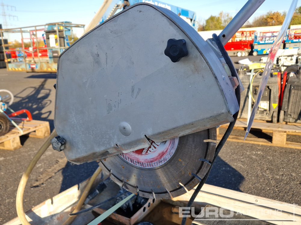 Husqvarna TS350E - Asfaltovací stroj: obrázok 5 Husqvarna TS350E - Asfaltovací stroj: obrázok 5