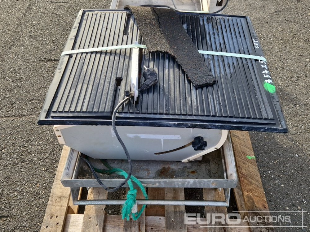 Husqvarna TS350E - Stavebné zariadenia: obrázok 5 Husqvarna TS350E - Stavebné zariadenia: obrázok 5