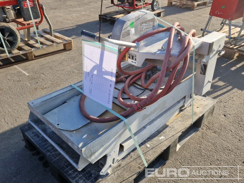 Husqvarna TS350E - Asfaltovací stroj: obrázok 1 Husqvarna TS350E - Asfaltovací stroj: obrázok 1