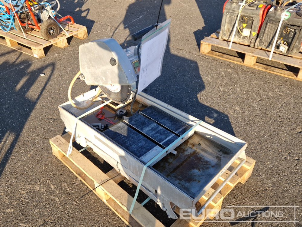 Husqvarna TS350E - Asfaltovací stroj: obrázok 2 Husqvarna TS350E - Asfaltovací stroj: obrázok 2