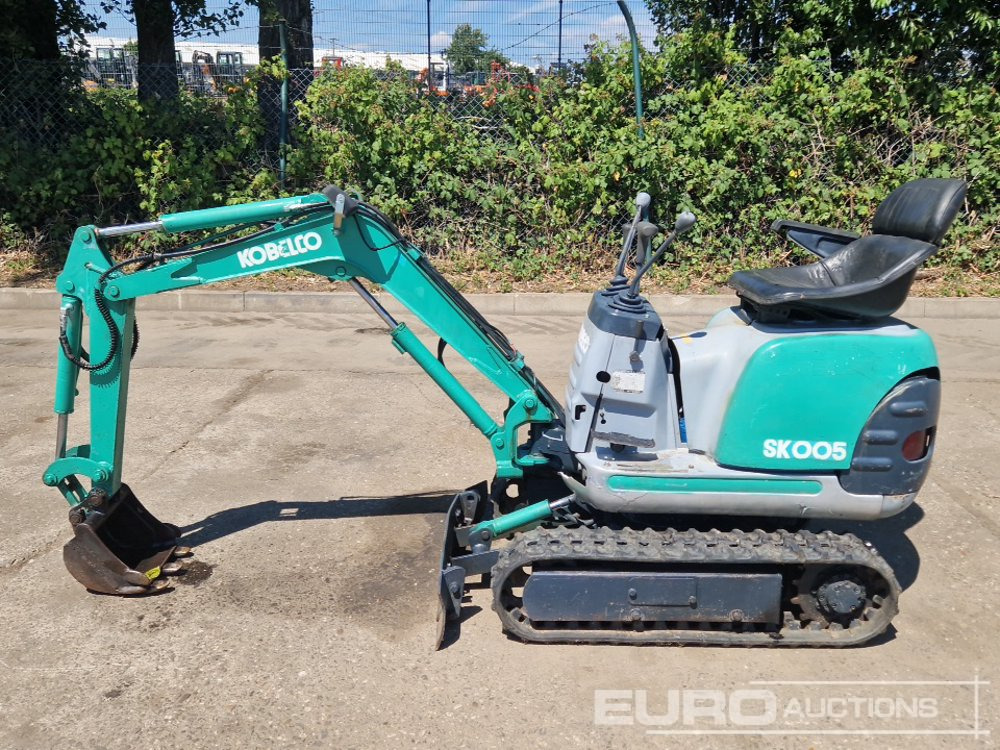 Kobelco SK005 - Mini rýpadlo: obrázok 2 Kobelco SK005 - Mini rýpadlo: obrázok 2