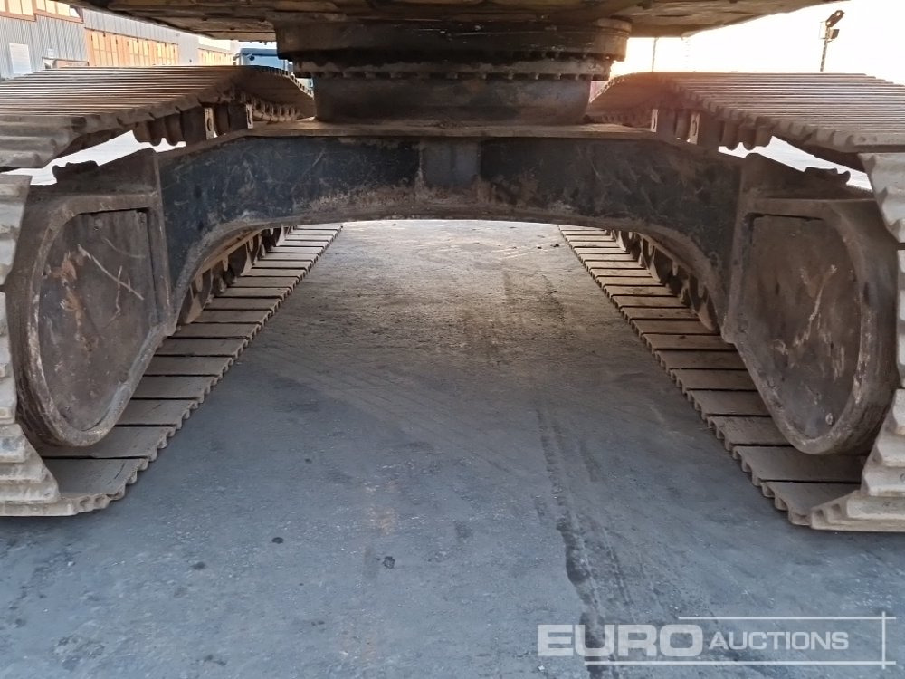 Pásové rýpadlo Komatsu PC290NLC-8: obrázok 16