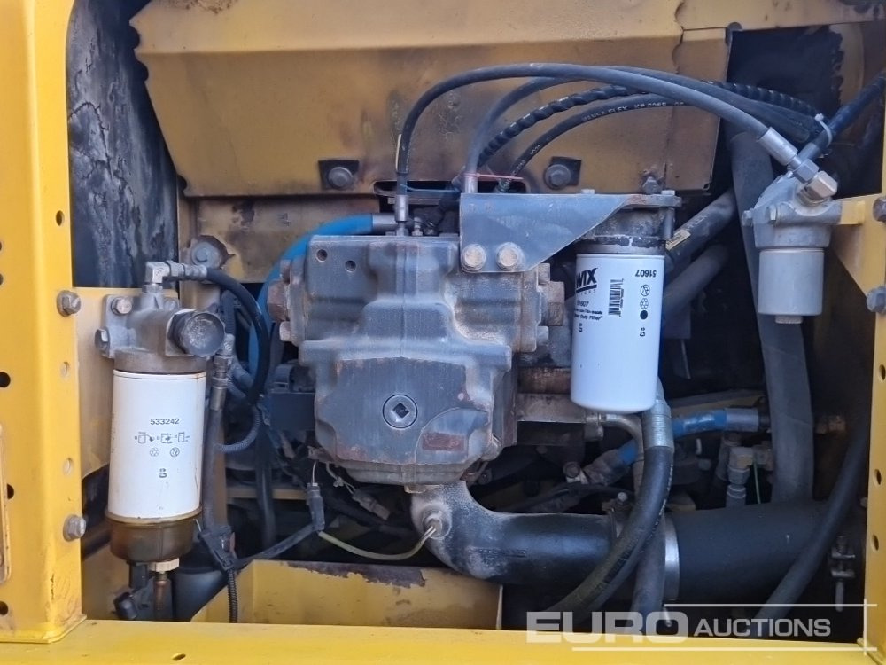 Pásové rýpadlo Komatsu PC290NLC-8: obrázok 34