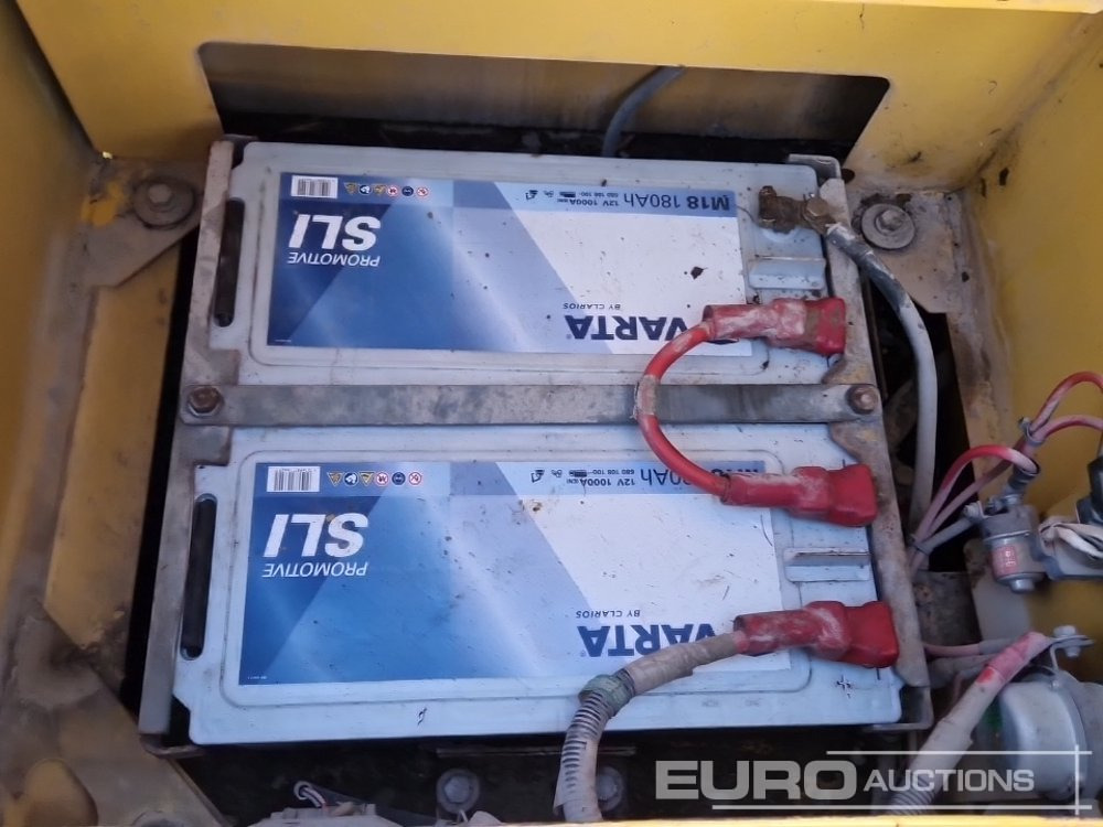 Pásové rýpadlo Komatsu PC290NLC-8: obrázok 36