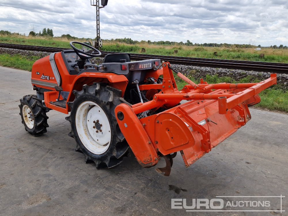 Kubota A17 - Kompaktný traktor: obrázok 3 Kubota A17 - Kompaktný traktor: obrázok 3