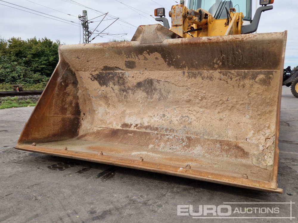 Kolesový nakladač Liebherr L538: obrázok 13