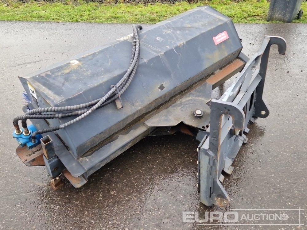 Sweeper to suit JCB Telehandler - Manipulačná technika: obrázok 2 Sweeper to suit JCB Telehandler - Manipulačná technika: obrázok 2