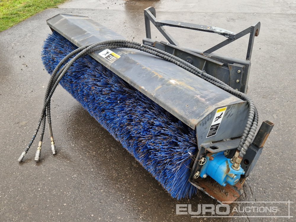 Sweeper to suit JCB Telehandler - Manipulačná technika: obrázok 1 Sweeper to suit JCB Telehandler - Manipulačná technika: obrázok 1