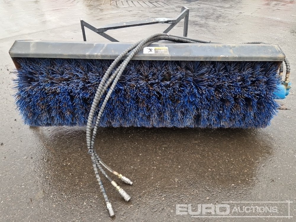 Sweeper to suit JCB Telehandler - Manipulačná technika: obrázok 5 Sweeper to suit JCB Telehandler - Manipulačná technika: obrázok 5