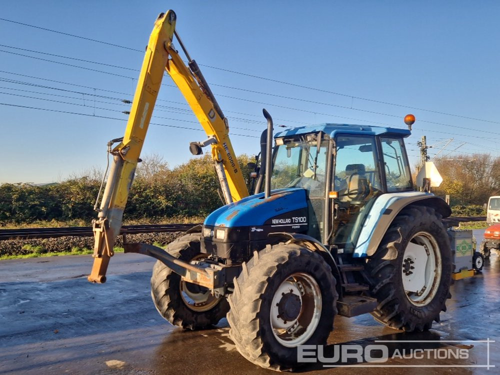 New Holland TS100 - Traktor: obrázok 1 New Holland TS100 - Traktor: obrázok 1