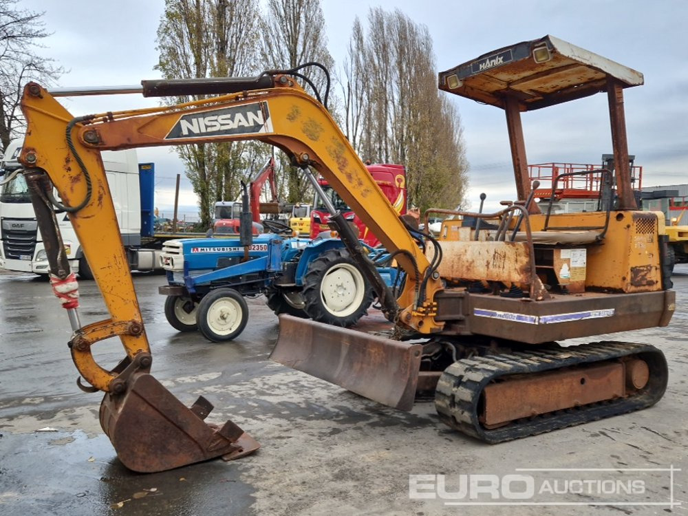 Nissan N260.2 - Mini rýpadlo: obrázok 1 Nissan N260.2 - Mini rýpadlo: obrázok 1