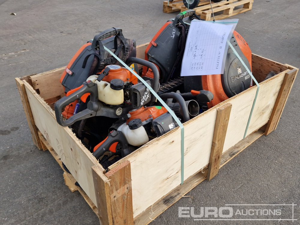 Pallet of Husqvarna Leafblowers, Hedge Trimmers - Stavebné zariadenia: obrázok 2 Pallet of Husqvarna Leafblowers, Hedge Trimmers - Stavebné zariadenia: obrázok 2