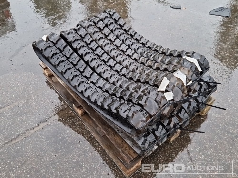 Pallet of Rubber Tracks 180x72x31 (8 of) - Pásy pre Stavebné stroje: obrázok 2 Pallet of Rubber Tracks 180x72x31 (8 of) - Pásy pre Stavebné stroje: obrázok 2