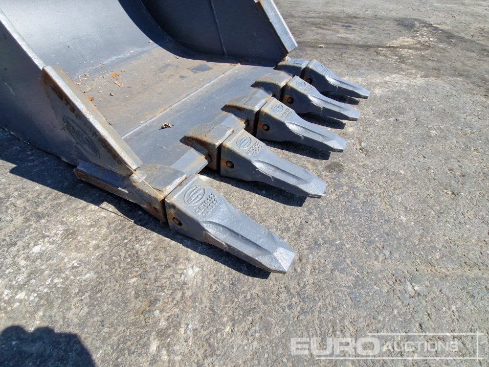 Strickland 30" Digging Bucket to suit Mini Excavator - Lyžica: obrázok 5 Strickland 30" Digging Bucket to suit Mini Excavator - Lyžica: obrázok 5
