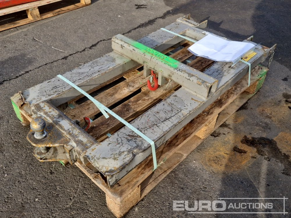 Towing Bracket to suit Forklift/Telehandler - Stavebné zariadenia: obrázok 1 Towing Bracket to suit Forklift/Telehandler - Stavebné zariadenia: obrázok 1