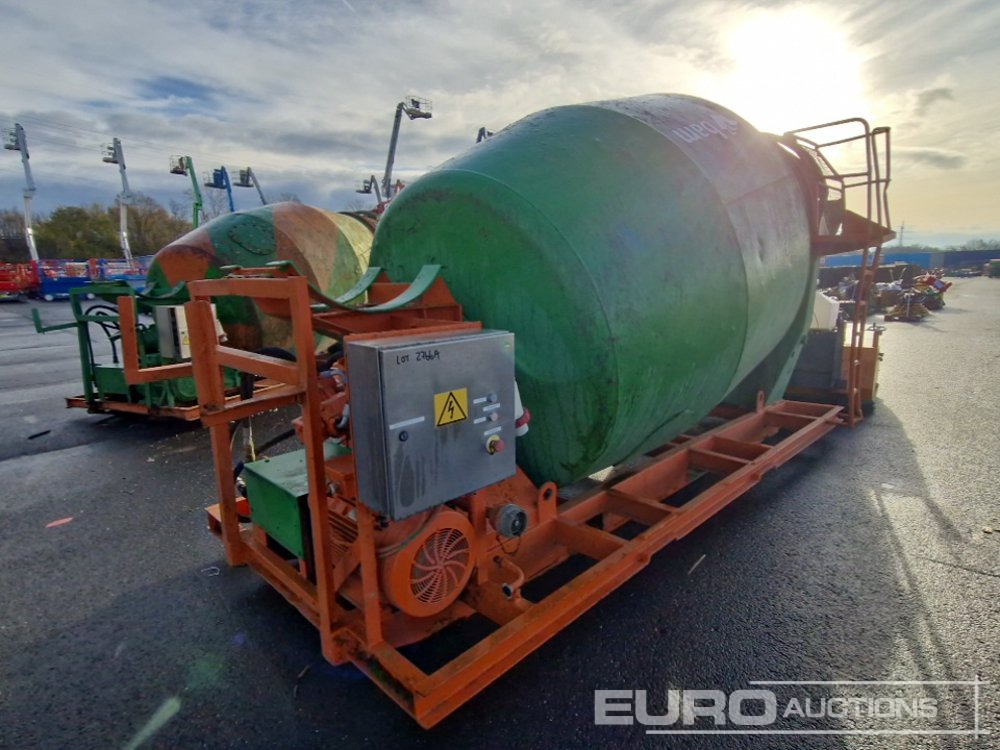 Truck Mounted Cement Mixer - Stavebná miešačka: obrázok 1 Truck Mounted Cement Mixer - Stavebná miešačka: obrázok 1