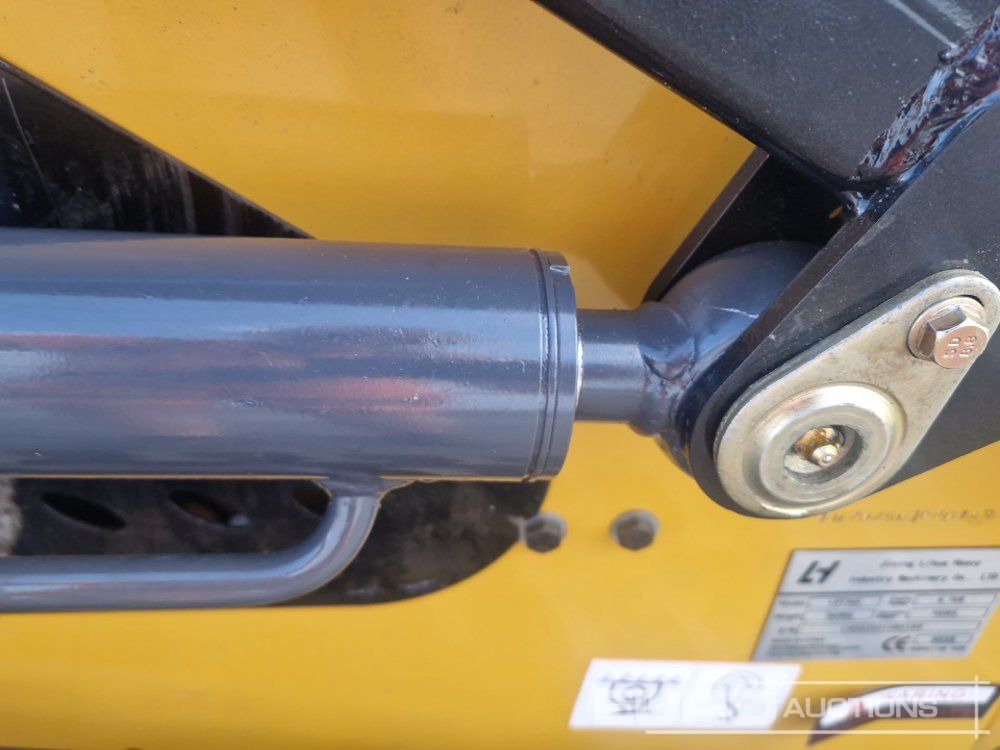 Šmykom riadený nakladač Unused 2025 LIHUA T360: obrázok 22