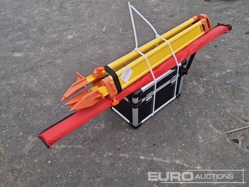 Unused 2025 SKLP Laser Level, Self-Levelling Rotary Laser Level with Batteries, Receiver, Tripod, Grade Rod - Vybavenie garáže/ Dielne: obrázok 4 Unused 2025 SKLP Laser Level, Self-Levelling Rotary Laser Level with Batteries, Receiver, Tripod, Grade Rod - Vybavenie garáže/ Dielne: obrázok 4