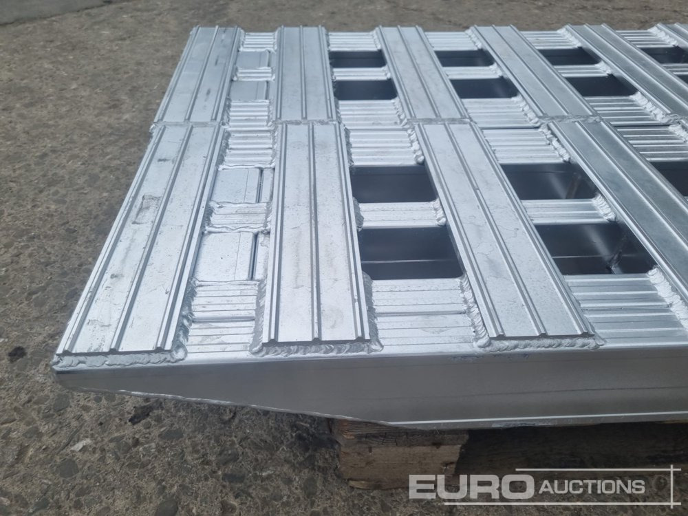 Unused Set of Aluminium Ramps, 160cm, 20,000kg - Nakladacia rampa: obrázok 5 Unused Set of Aluminium Ramps, 160cm, 20,000kg - Nakladacia rampa: obrázok 5