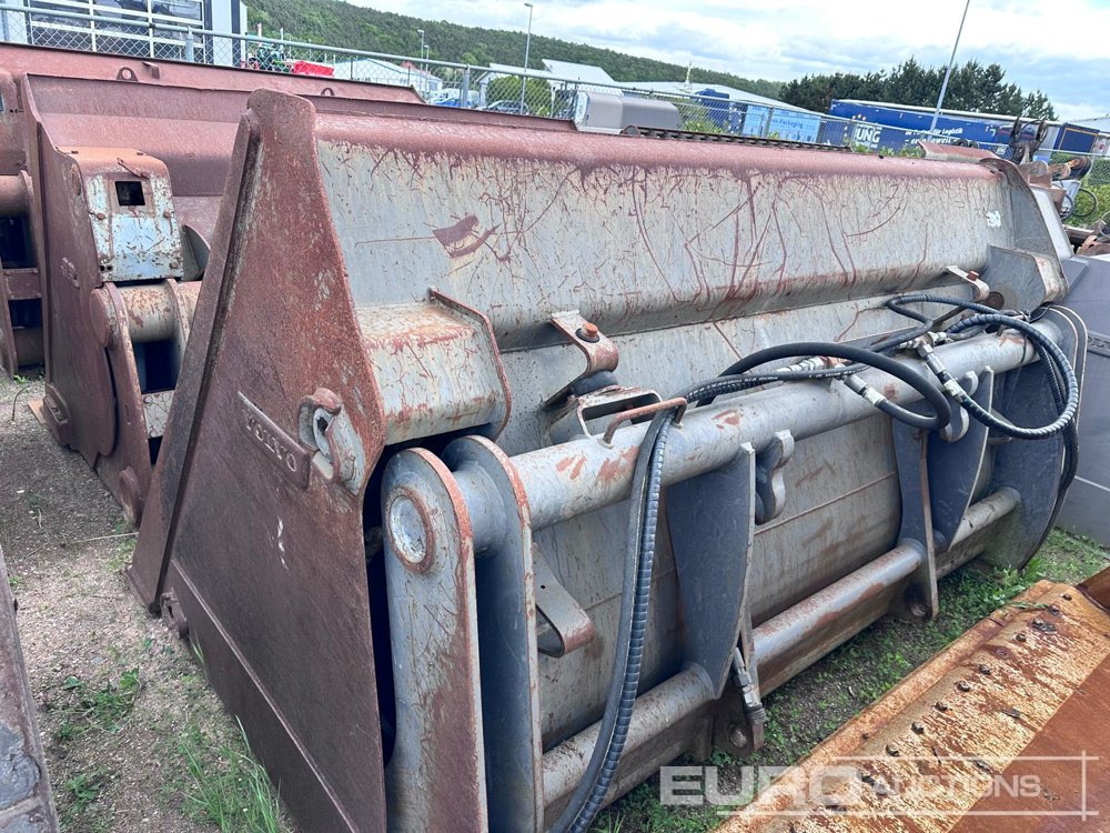 Unused Volvo Loader Bucket - Lyžica: obrázok 1 Unused Volvo Loader Bucket - Lyžica: obrázok 1